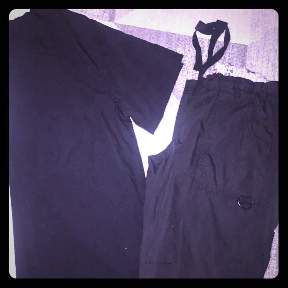 Black scrubs